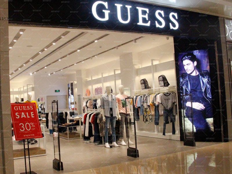 GUESS tøjbutik installerede cubic beauty AM6811 tyverisikring